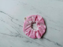 Load image into Gallery viewer, Sugar Dyed Scrunchie