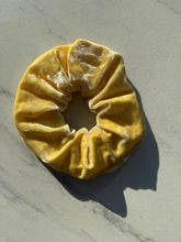 Load image into Gallery viewer, Honeycomb Scrunchie