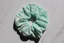 Load image into Gallery viewer, Mint Scrunchie