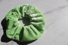 Load image into Gallery viewer, Fauna Scrunchie