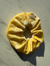 Load image into Gallery viewer, Honeycomb Scrunchie
