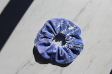 Load image into Gallery viewer, Lilac Scrunchie
