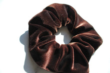 Load image into Gallery viewer, Chocolate Scrunchie
